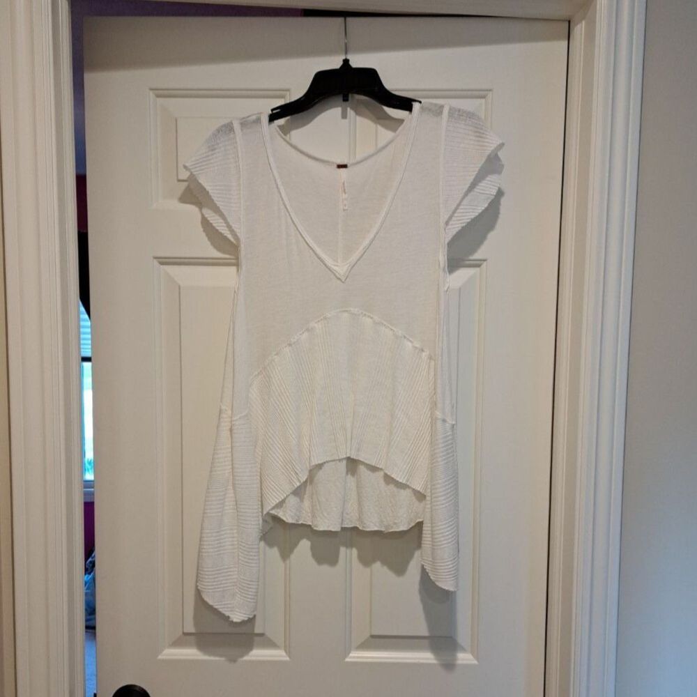 Free People Linen Blend Mary Anne Tiered V-Neck White Top Size Small